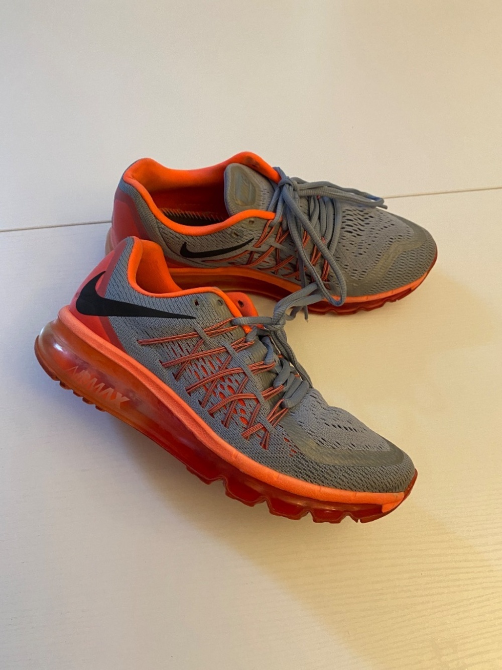 Nike Air Max 2015 Grey Lava Red Women’s Running Sneakers Size 8.5